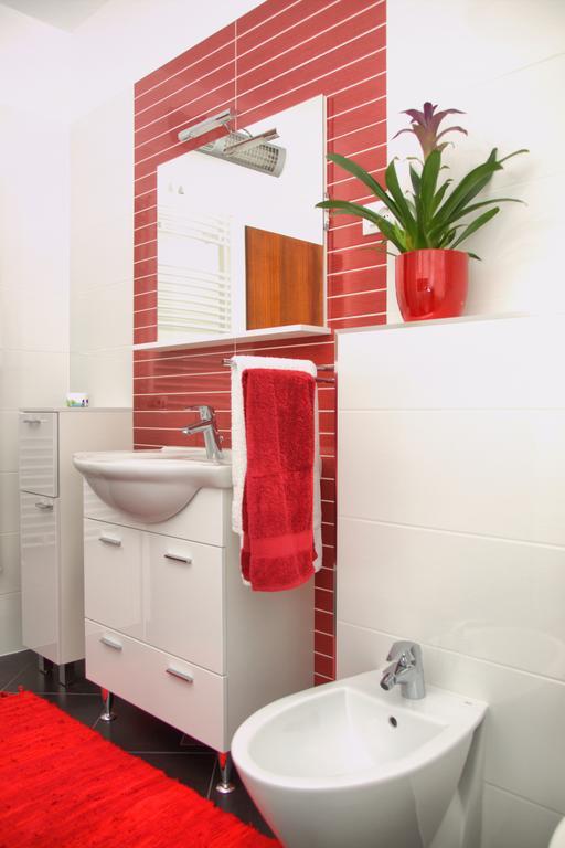 Apartment Taja Liznjan Bagian luar foto